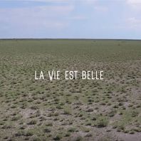 La Vie Est Belle (CDS) Mp3